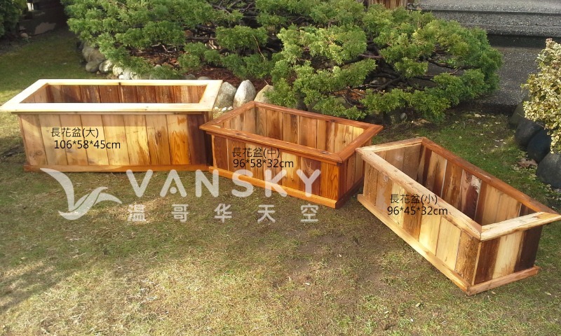 240512130507_L planter.jpg